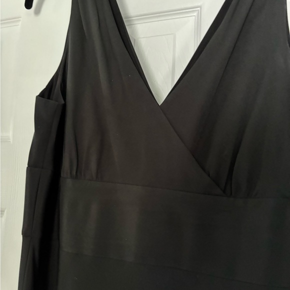 J Crew 100% silk black dress - Picture 4 of 7